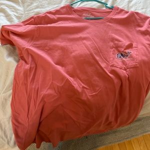 Vineyard vines t shirt